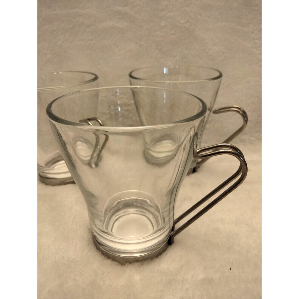 Italian Tea  Cups With Silver Color Metal Holder.